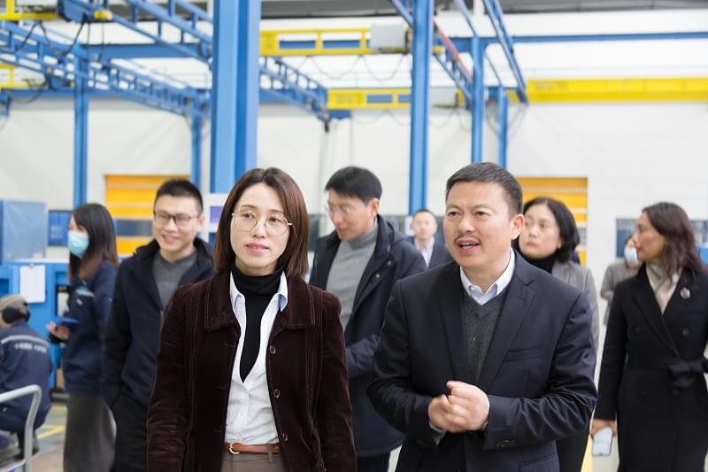 慈溪副市长顾昕莅临蜜桃视频成人网站压缩机公司