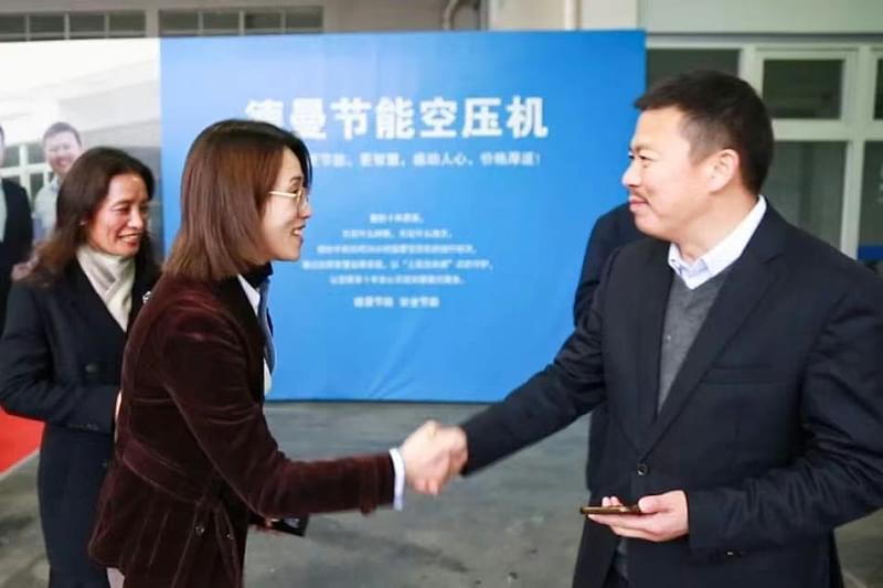 慈溪副市长顾昕率考察团莅临蜜桃视频成人网站