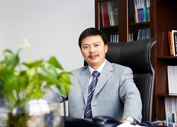 蜜桃视频成人网站董事长