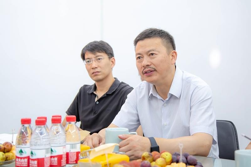宁波蜜桃视频成人网站压缩机有限公司创始人岑焕军